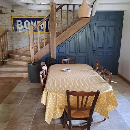 Du Mas Davet